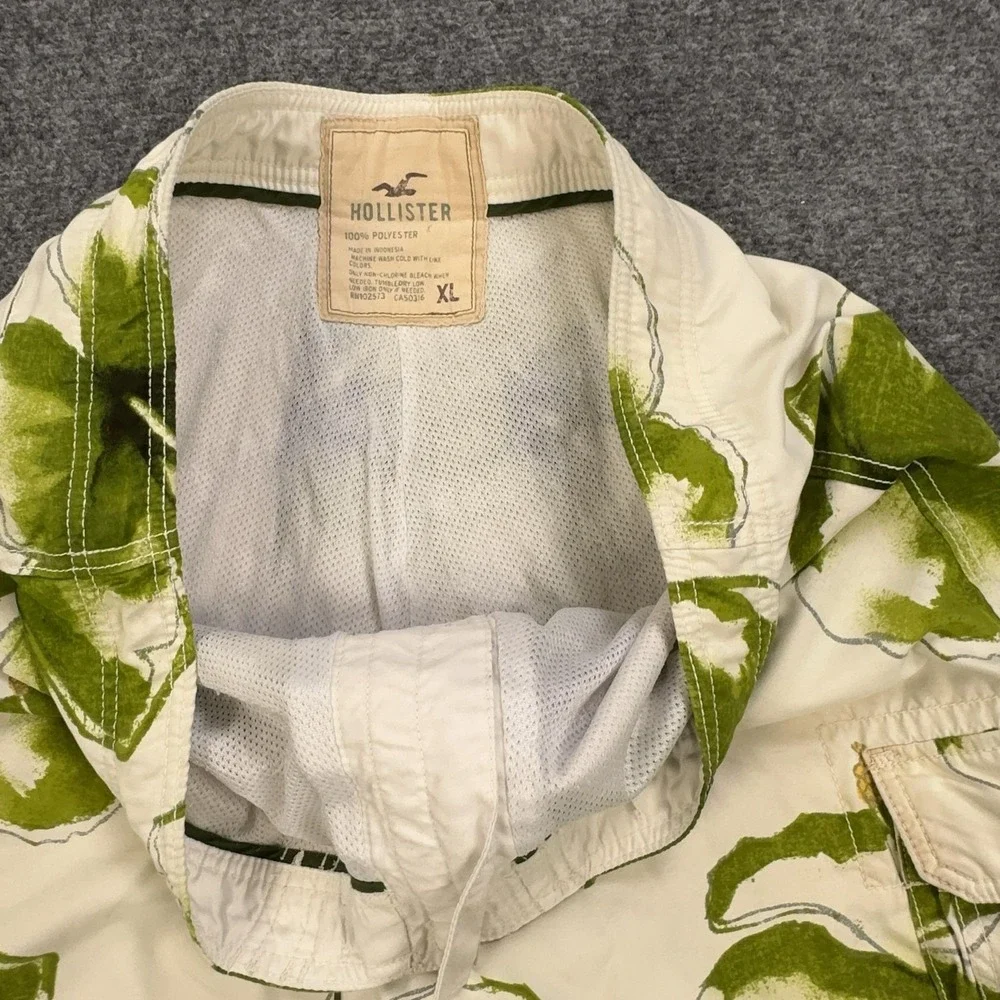 Hollister Board Shorts Mens XL Green Floral Hawaiian Swim Trunks Mesh Lined